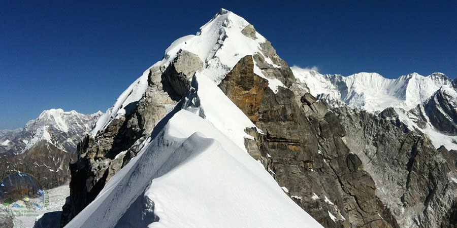 Singu Chuli Peak Climbing / Expedition